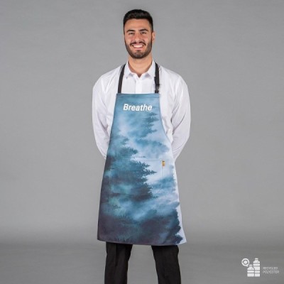 DELANTAL CON PETO ESTAMPADO  TEJIDO RECICLADO 80X68 CM