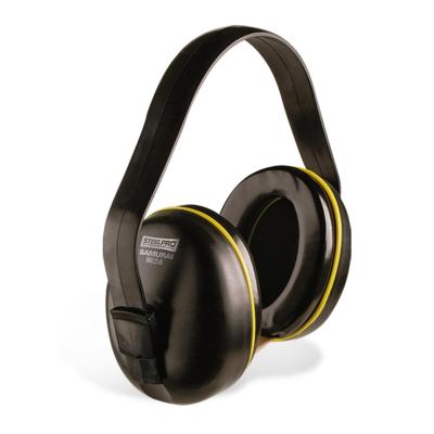 od. "AURAI". Orejera de atenuación media - alta.