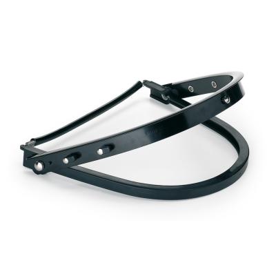 Adaptador universal para casco de muelle