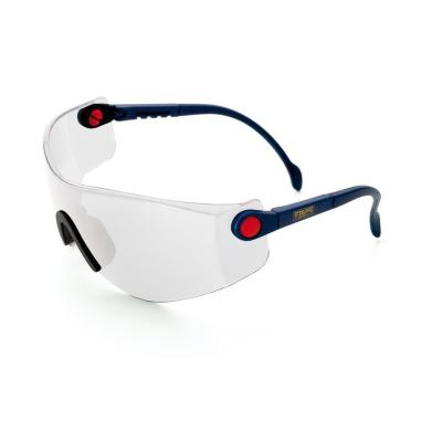 od. "YNX". Gafa de ocular panorámico, con patillas regulables en longitud, ocular pivotante y puente nasal de material blando y 