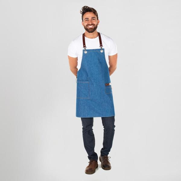 DELANTAL CON PETO COLORADO 75X80 CM